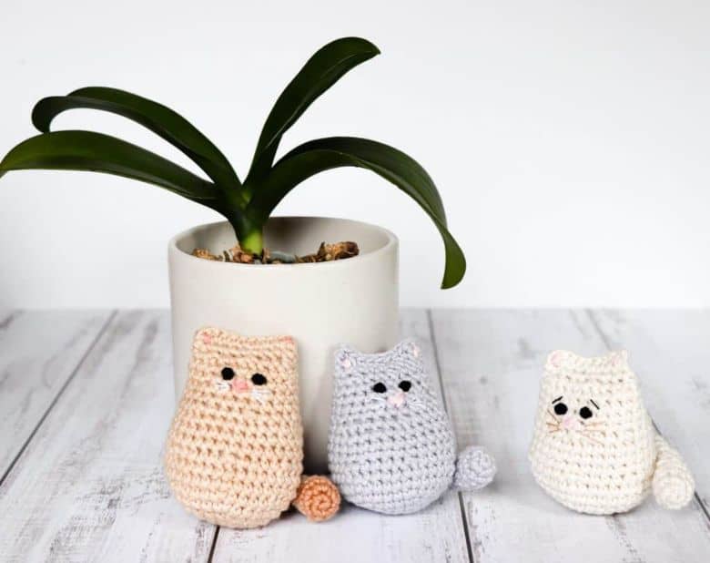 three amigurumi crochet cat 