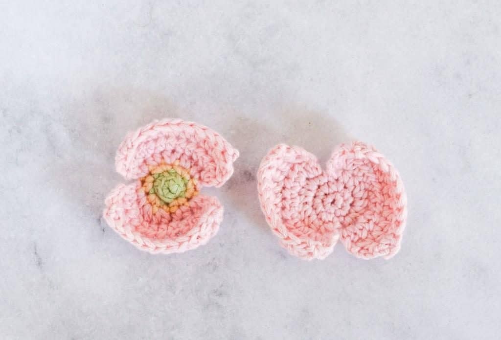 crochet flower pettals for the free crochet poppy pattern