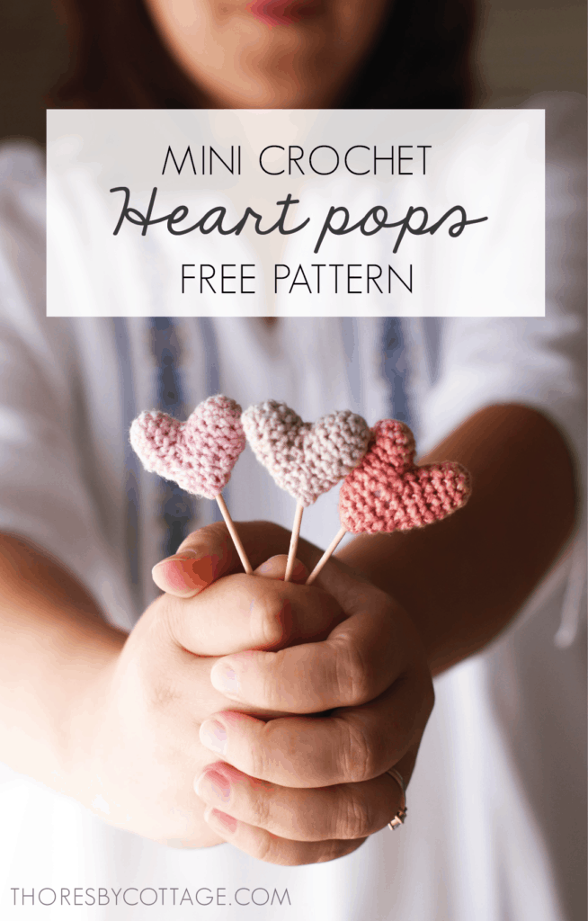 how to crochet a mini heart