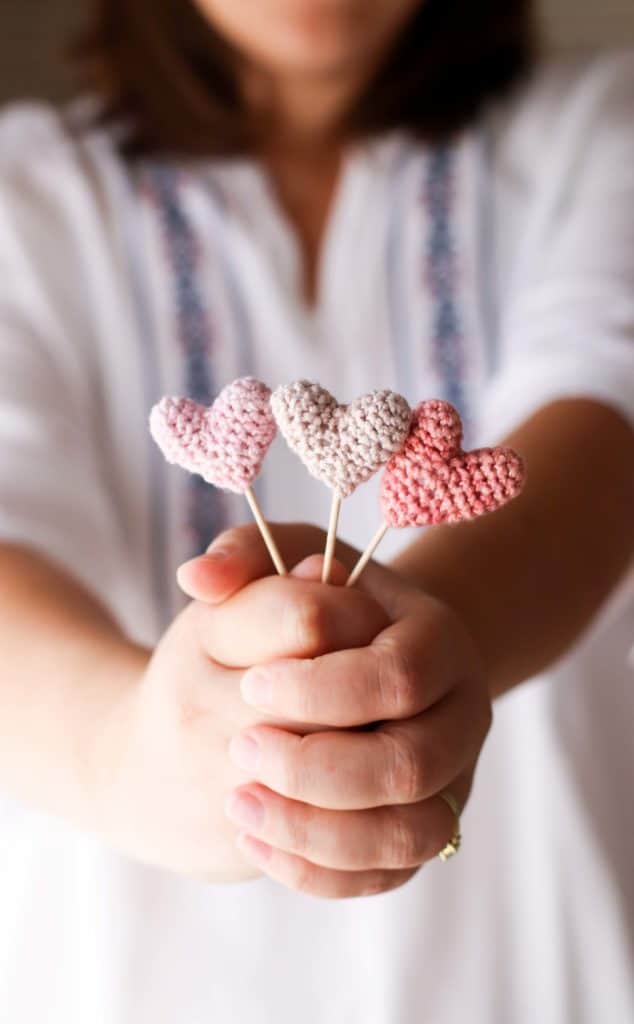 mini crochet heart tote