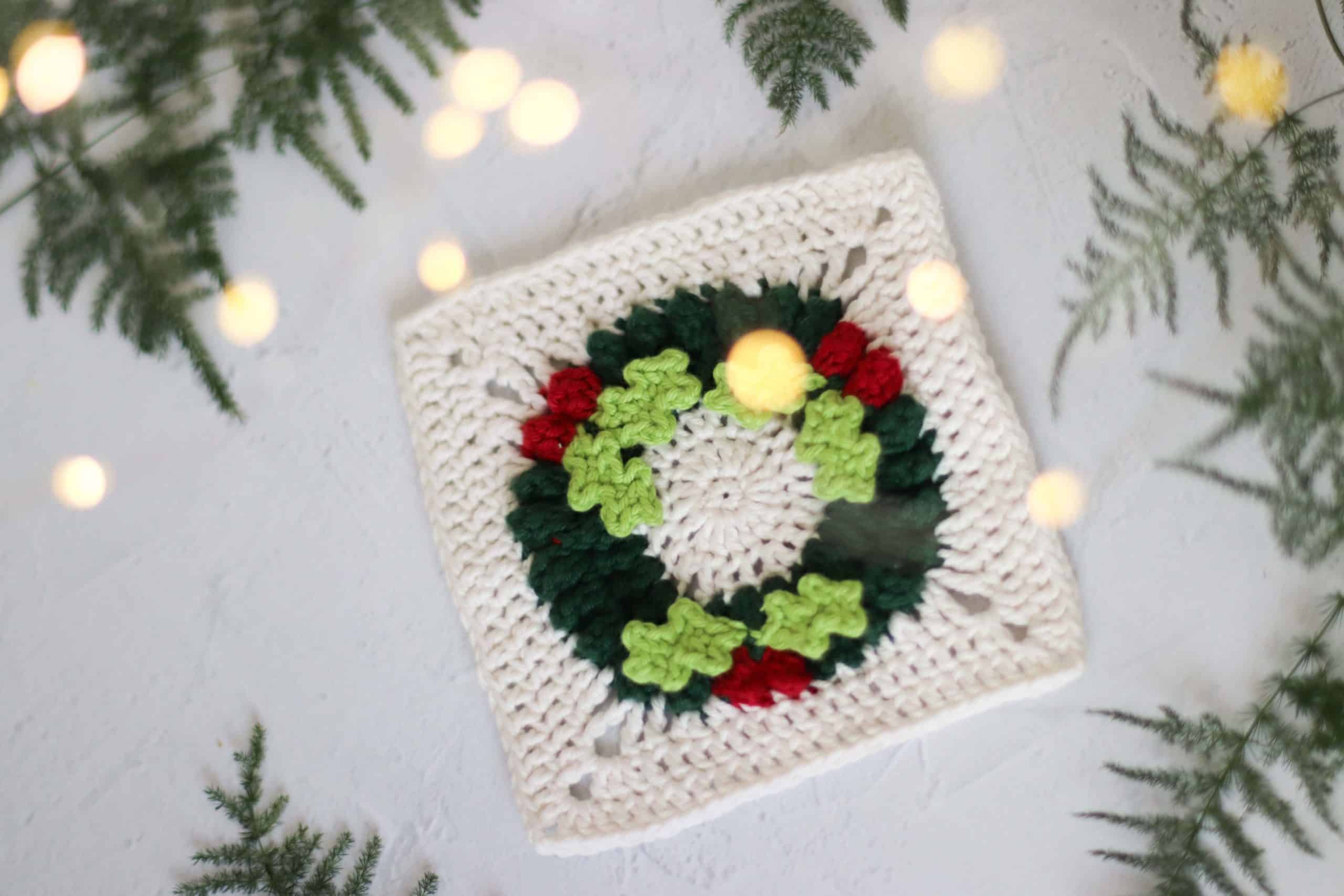 Christmas crochet wreath granny square