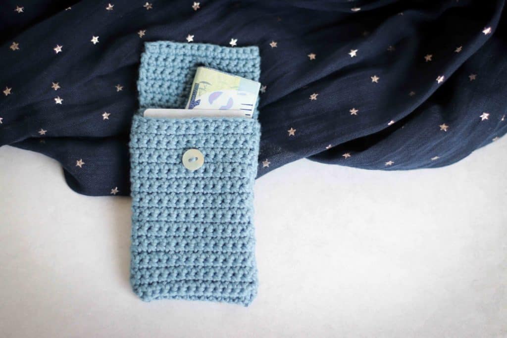 Crochet pouch pattern / gift card holder