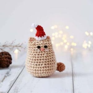 Christmas cat crochet pattern