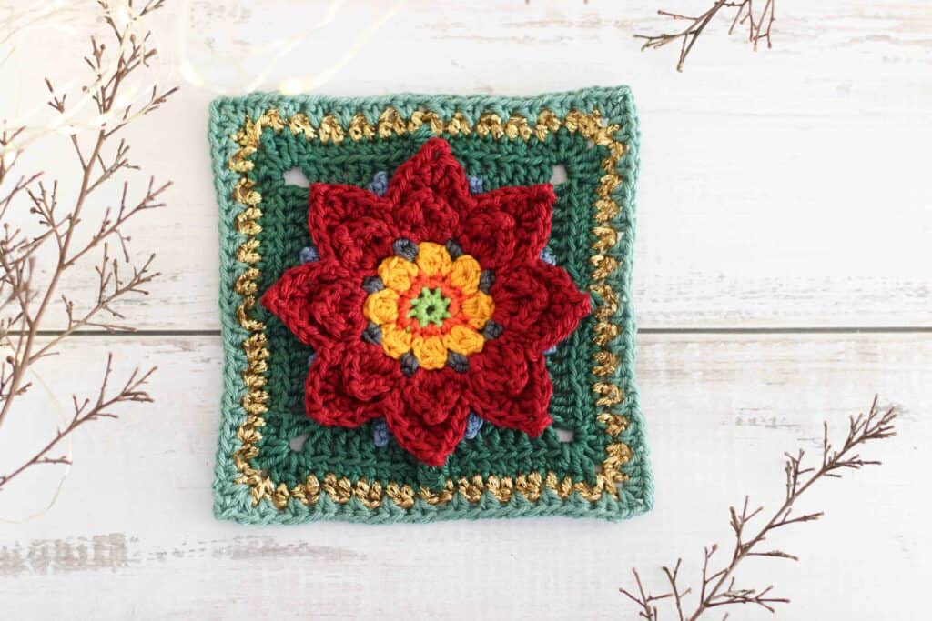 Lotus flower granny square | free crochet pattern
