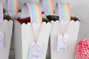 DIY Rainbow party favor bag